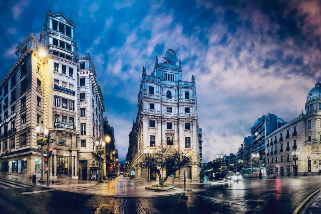 Holiday Granada Plaza Nueva Екстер'єр фото